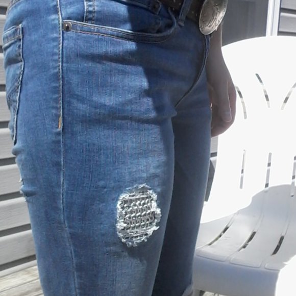 Meet your Posher, Emma - Picture 2 of 2